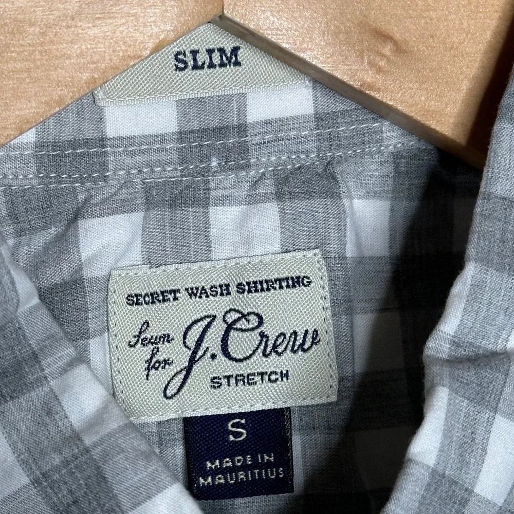 NWT J. Crew Slim Fit Plaid Long Sleeve Button-Down Shirt size Small Gray/White
